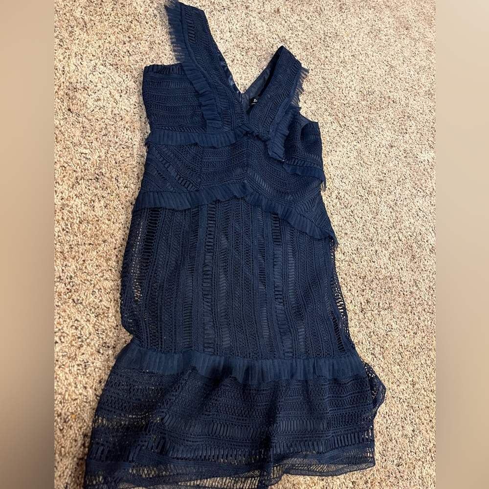 Chic Navy Lace Dress